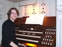 Bild an Orgel